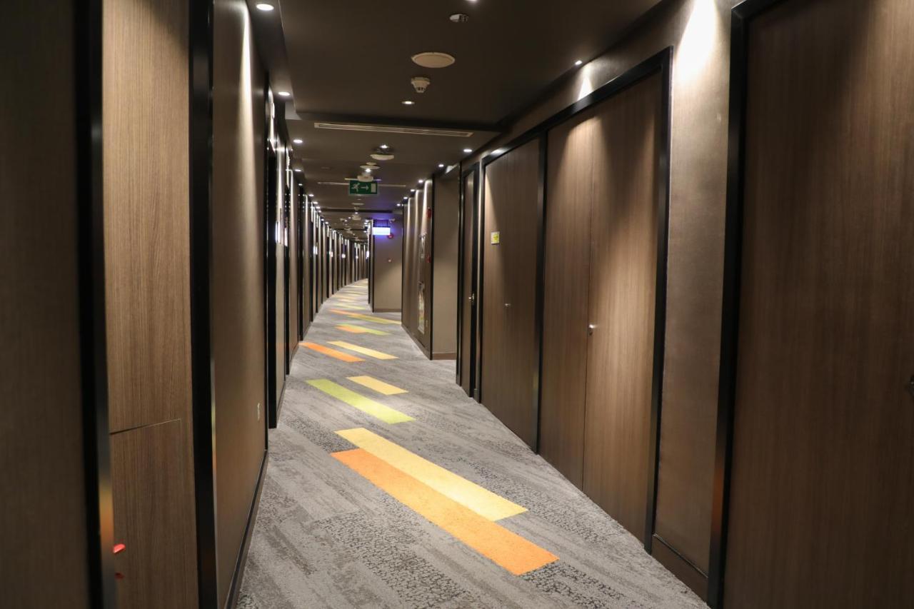 Abu Dhabi Airport Hotel T1 International Departures 外观 照片