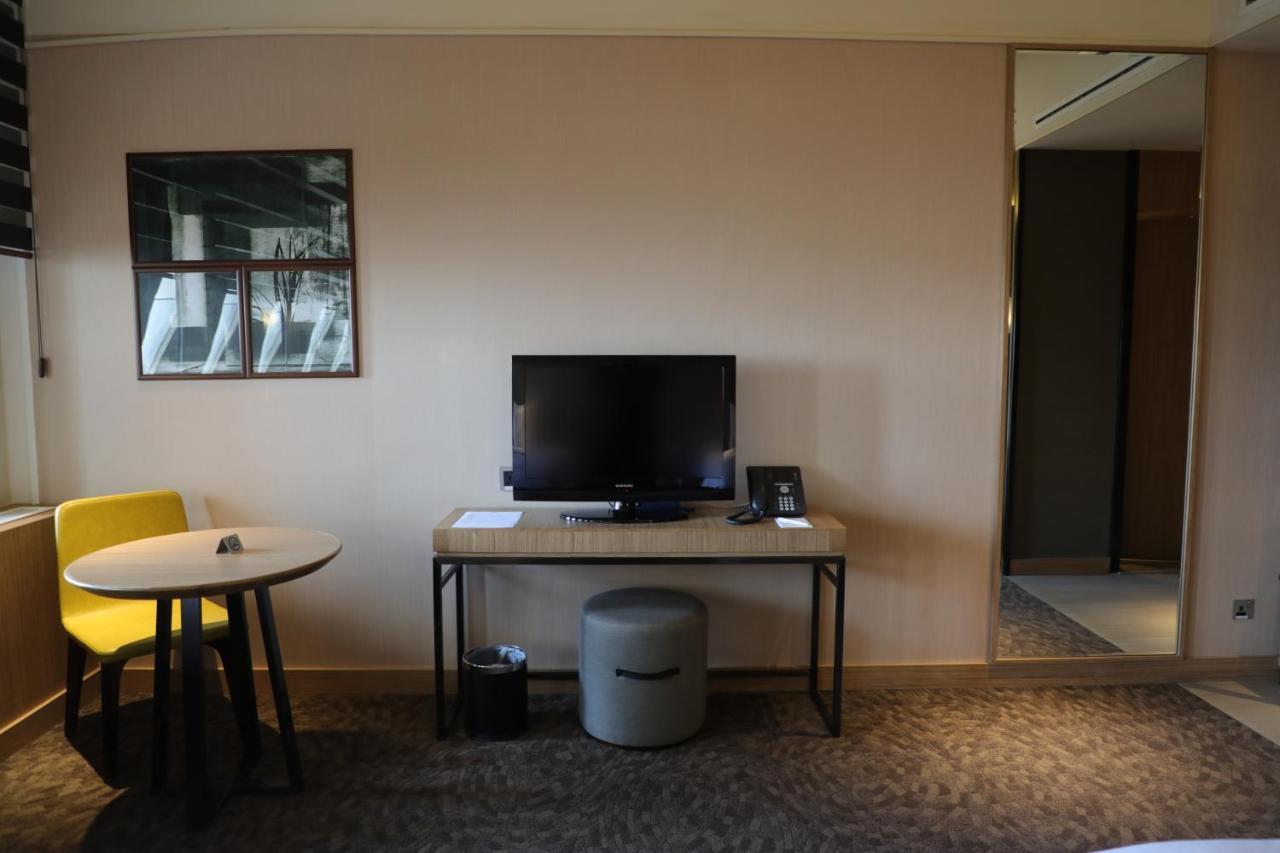 Abu Dhabi Airport Hotel T1 International Departures 外观 照片